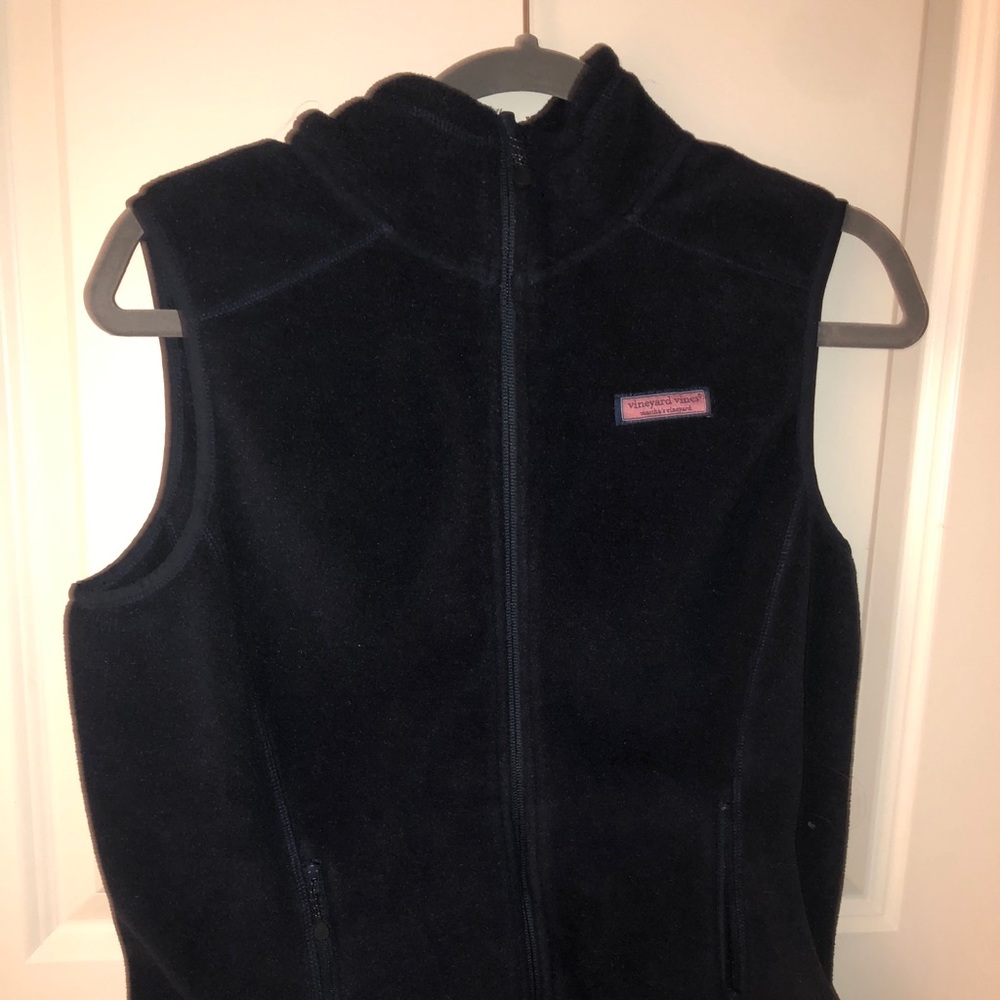 Vineyard vines navy vest
